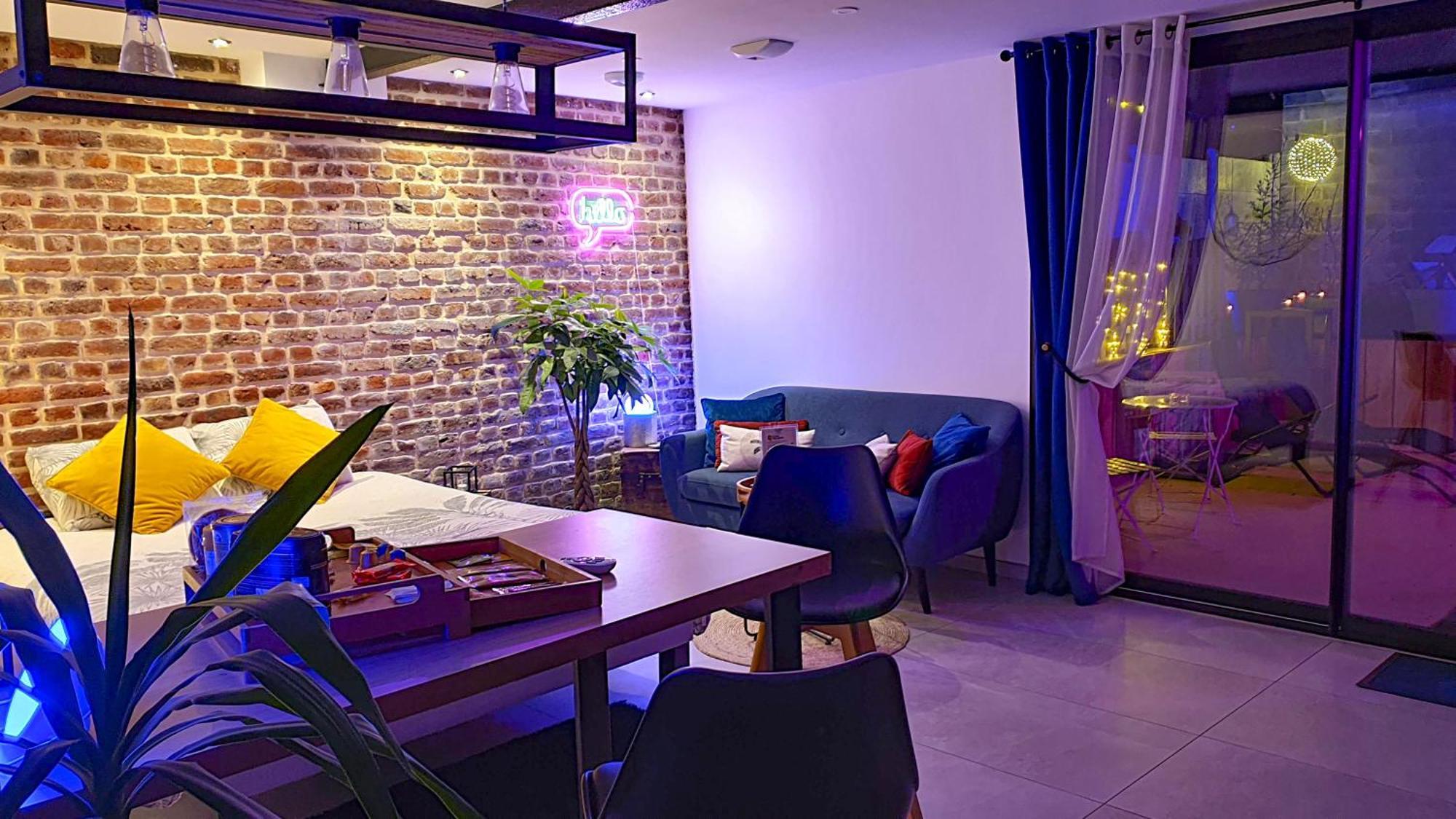 Gary Suite - Studio Cosy, Spa Et Jardin Privatif A 4 Min De Cambrai Awoingt Exterior foto